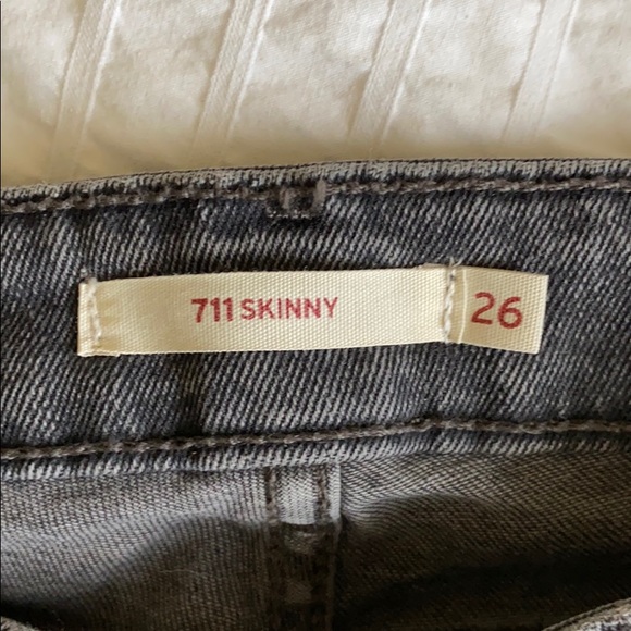 Jeans - Picture 3 of 4